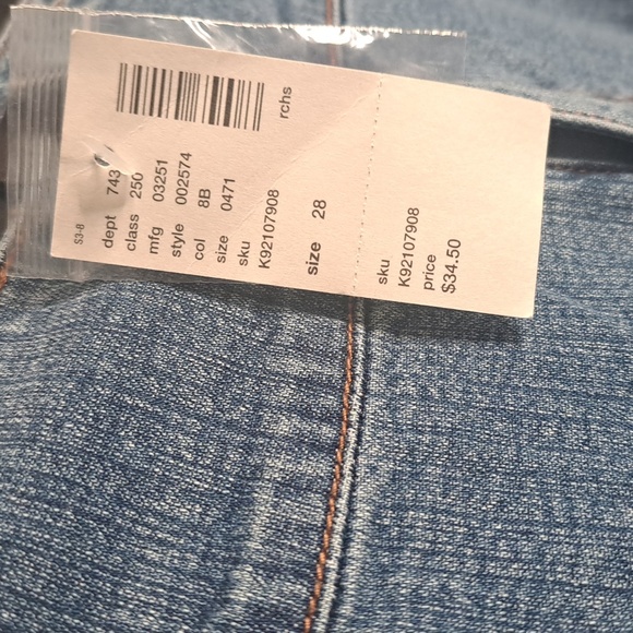 Lane Bryant Venezia Capri Stretchy Size 28 #New Inseam:17" Rise:14" - Picture 4 of 6